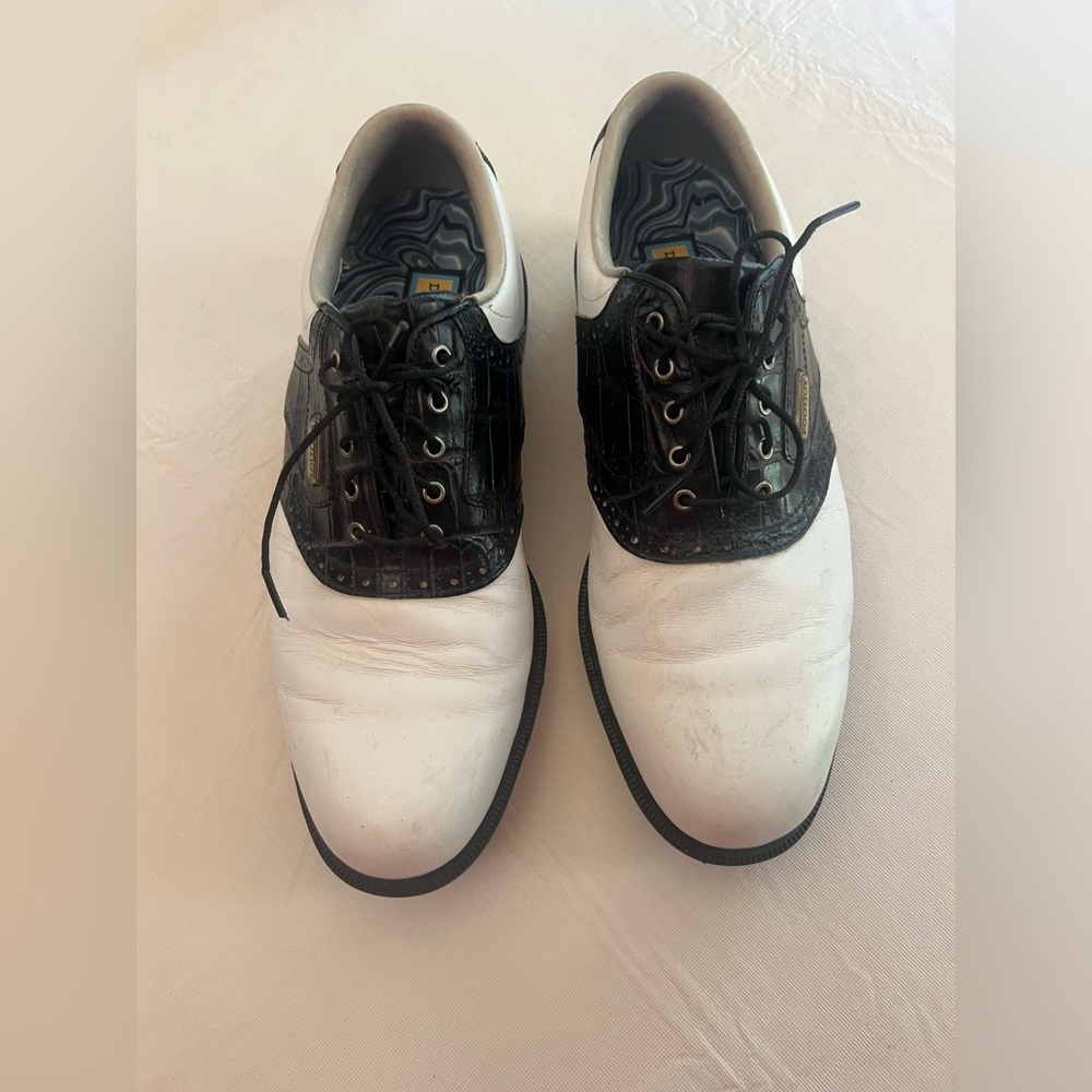 Men’s FootJoy DryJoy Black and White Oxford 10.5 Golf Shoes